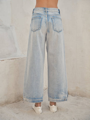 Vintage Wash Curved Jean w/Side Detail Button