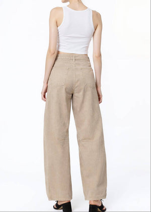 Kallie Relaxed Curve Jean - Mocha