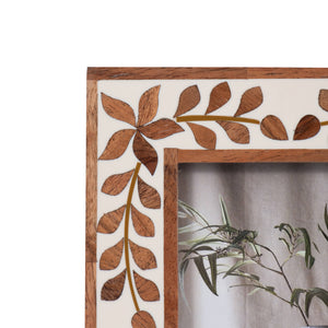 Picture Frame - Brown Wood Etched Leaf Inlay Vine - 4x6 in.