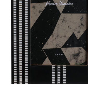 Photo Frame - Black Resin with Ridged Stripes, 5x7 in.