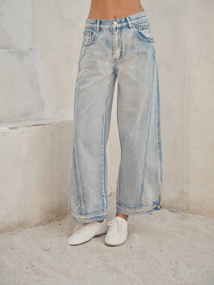 Vintage Wash Curved Jean w/Side Detail Button