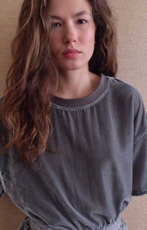 Ankaz Velvet Crew-Neck Tee - Mouse