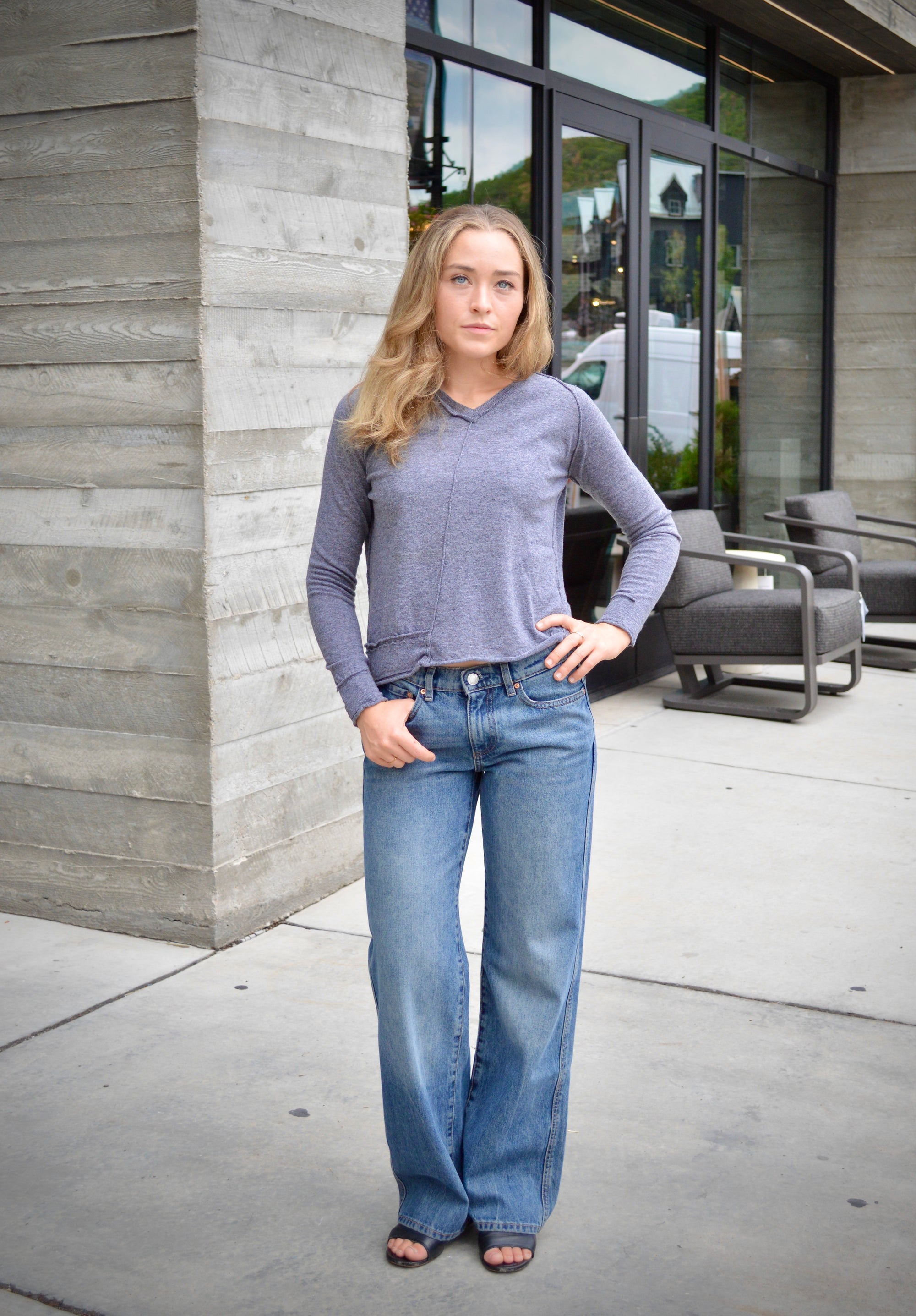 V-Neck Lightweight Cashmere Sweater