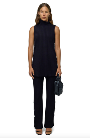 Aukai Funnel Neck Top
