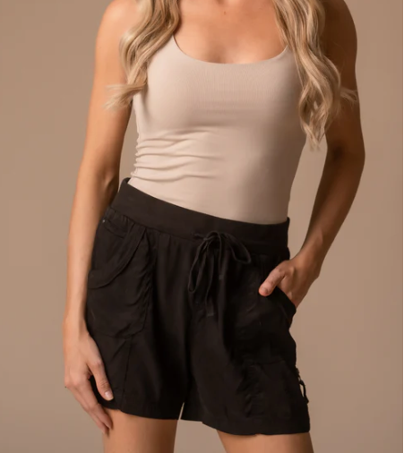 Shandi Stretch Short