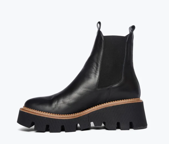 Bess Lug Sole Chelsea Boot