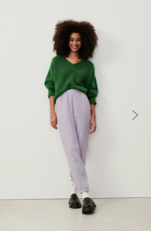 East V-neck Sweater - Pelouse