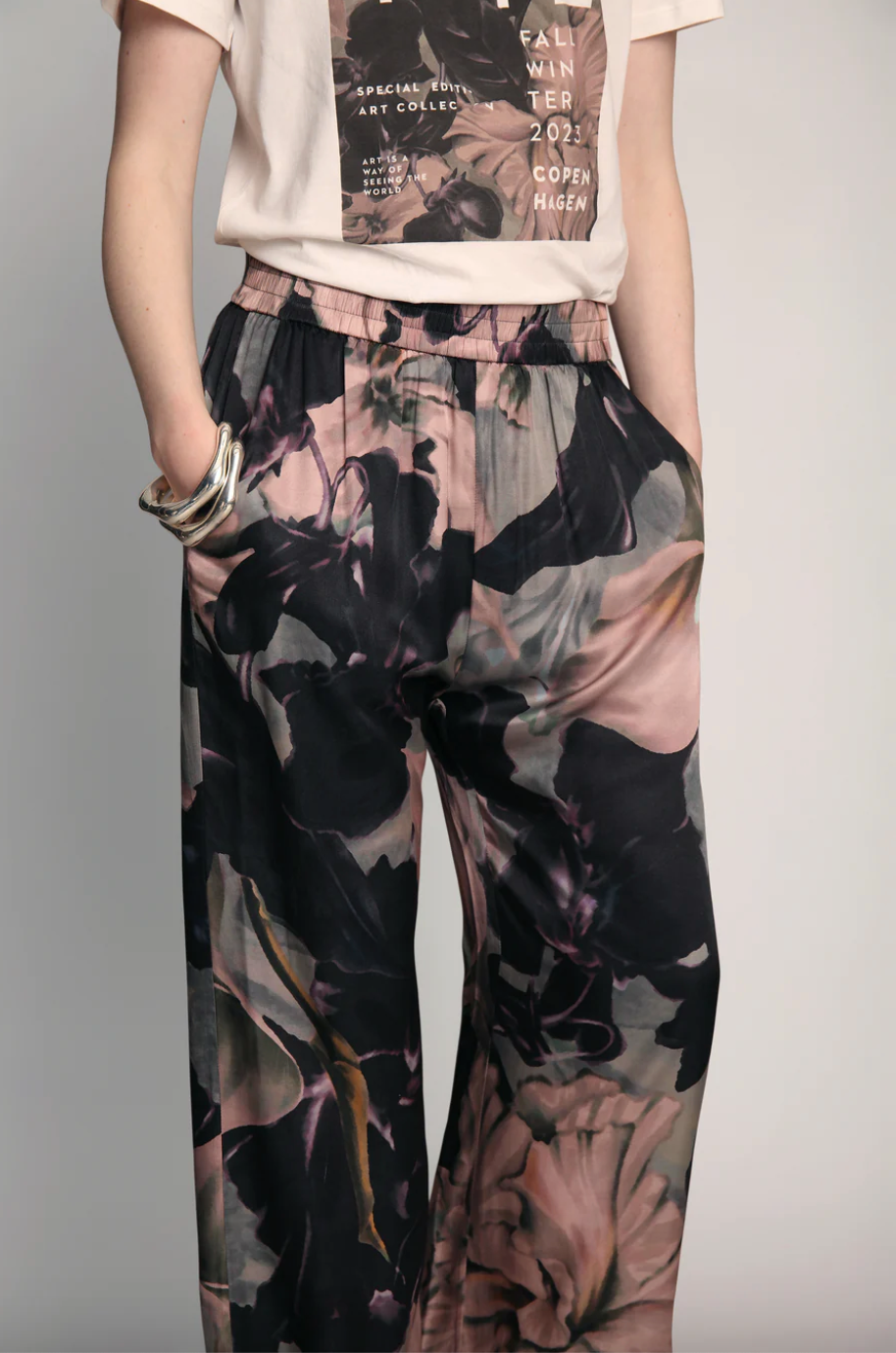 Active Wide Leg Pant