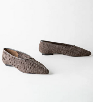 Zelda Woven Pointed Toe Flat