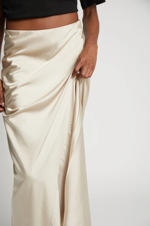 Bardot Skirt in Champagne