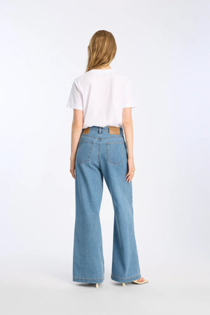 Ballon Graphic Tee - White - The Collective Park City