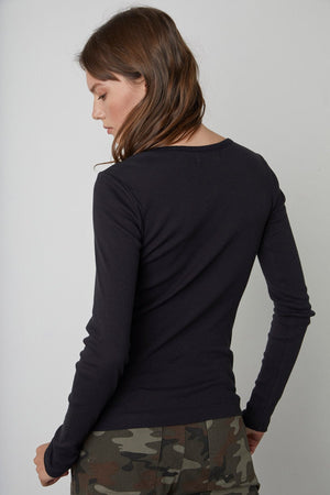 Bayler L/S Fitted Ribbed Tee - The Collective Park City