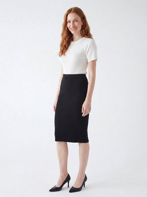 Betsi Ribbed Midi Skirt - The Collective Park City
