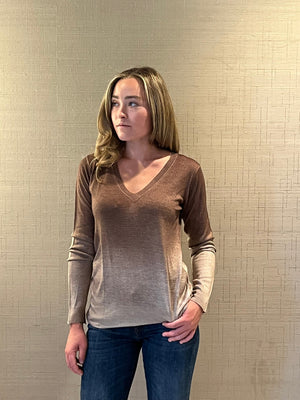 Boston V - Neck Light Sweater - The Collective Park City