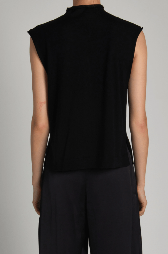 Brooke Sleeveless Sweater Top - The Collective Park City