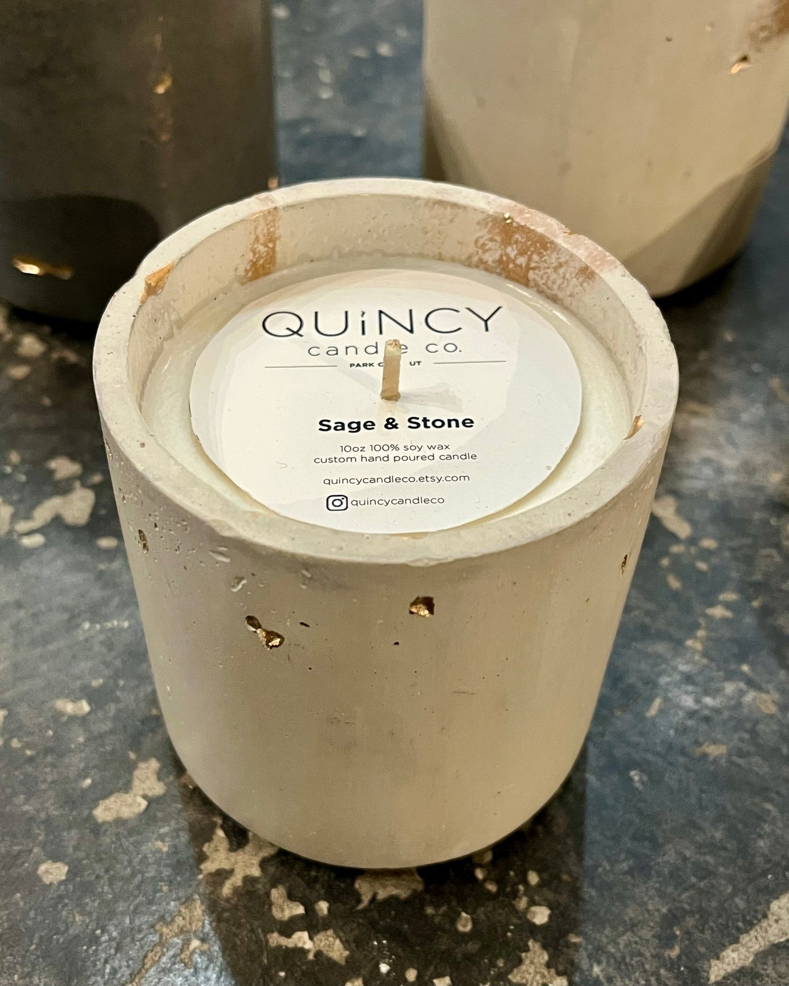 Concrete White/Gold Candle - Sm Cylinder - The Collective Park City