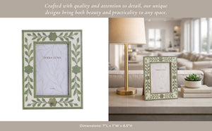 White/Green 4x6 in. Wooden Petals Photo Frame
