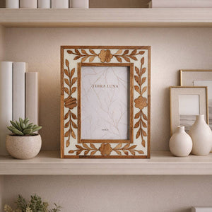 White/Brown 4x6 in. Wooden Petals Photo Frame