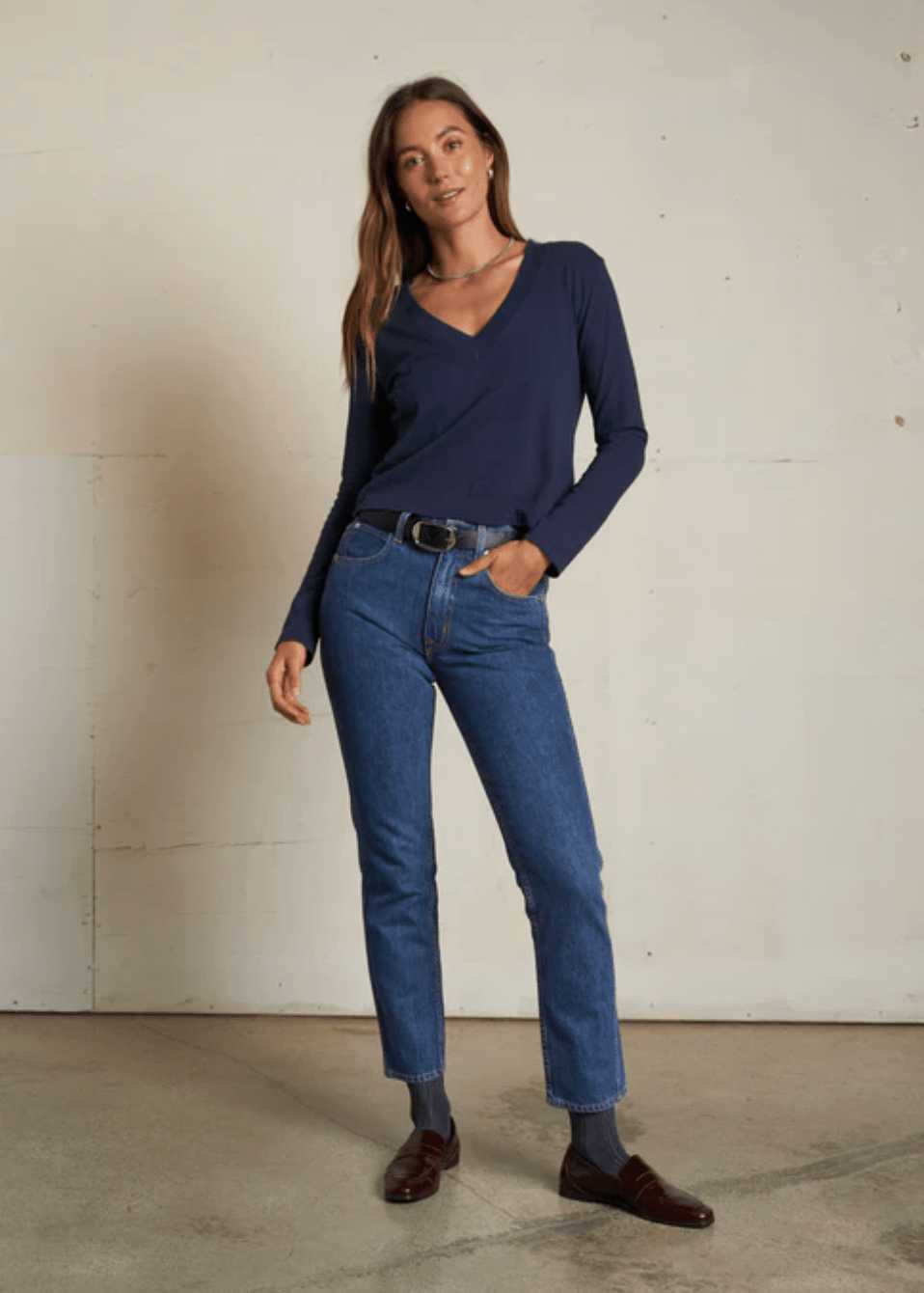 Fiona Long Sleeve Recycled Cotton V Neck Tee - The Collective Park City