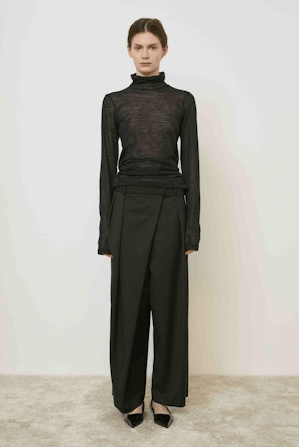 Fold - Front Black Trousers - The Collective Park City
