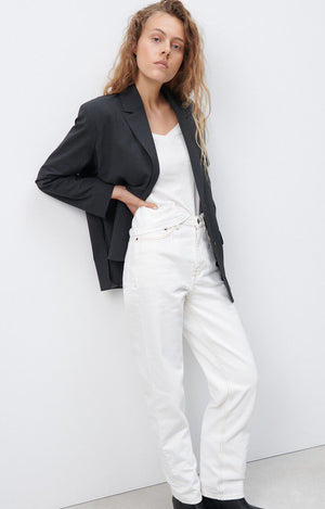 Gamipy Long Sleeve V - Neck Tee - Blanc - The Collective Park City