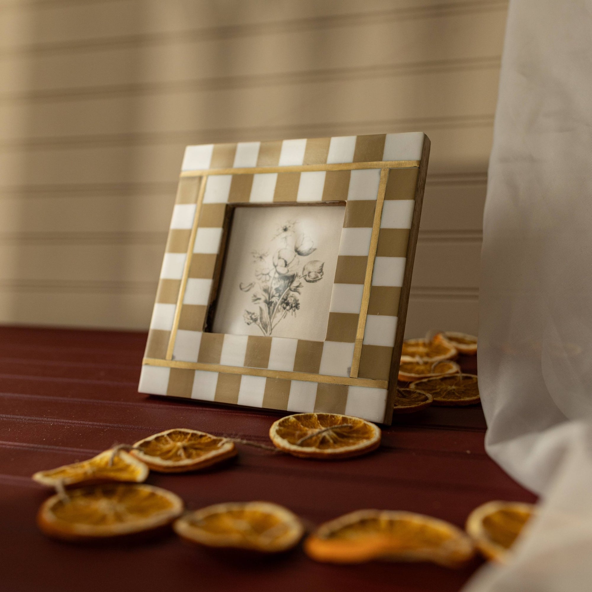 Gwendolyn Check Photo Frame - 4X4 - The Collective Park City