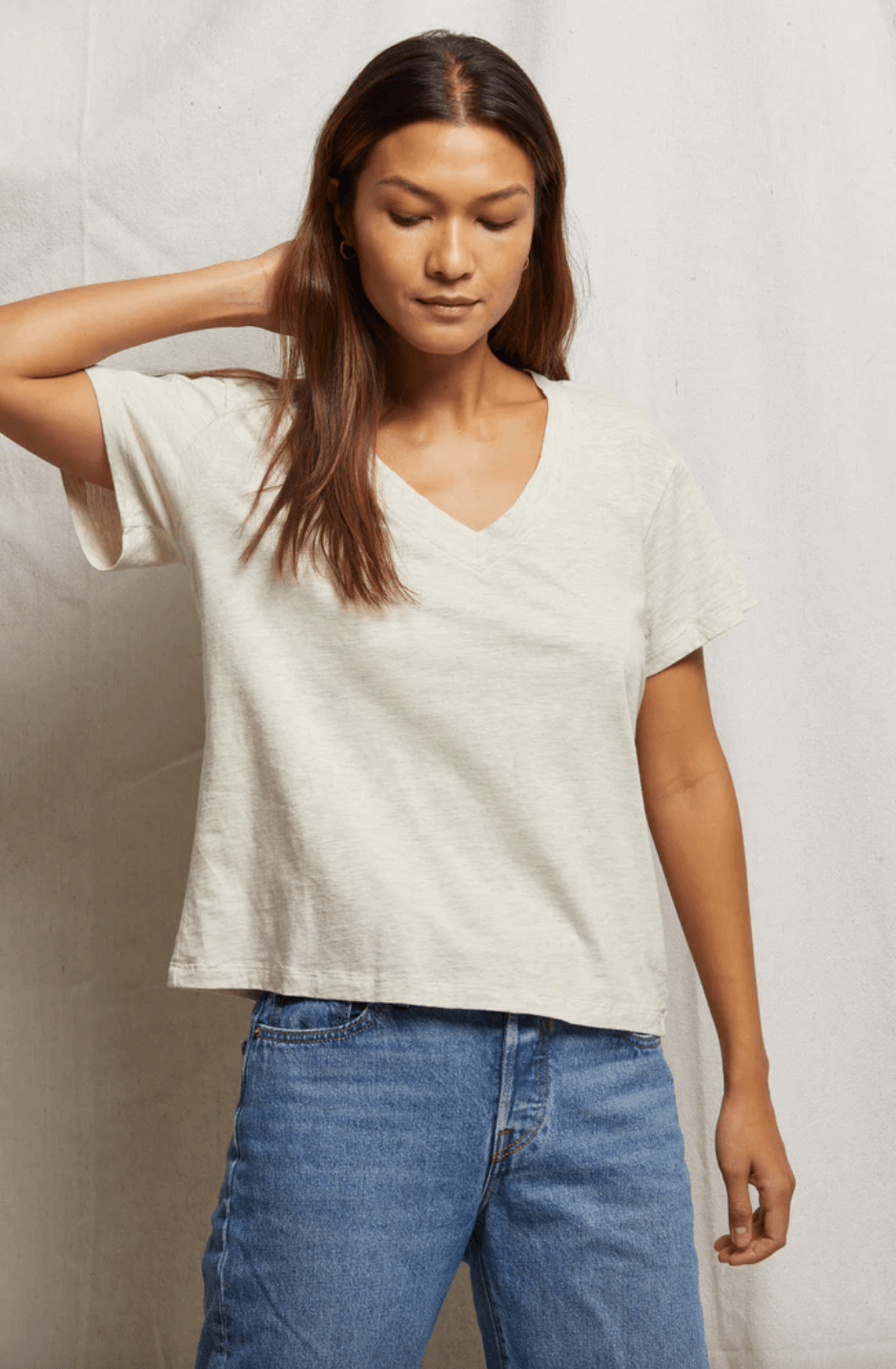 Hendrix Boxy V - neck Tee - Oatmeal - The Collective Park City