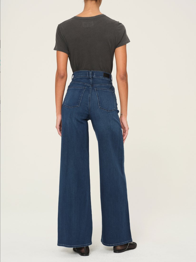 Hepburn Wide Leg Jeans - Stream Wash - The Collective Park City