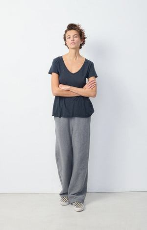 Jacksonville Short Sleeve V - Neck T-shirt - Navy - The Collective Park City