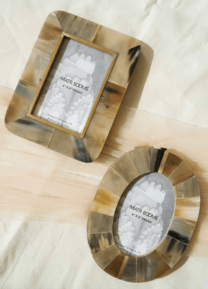 Kachhua 4x6 Rounded Picture Frame - Horn, Brass Inlay - The Collective Park City