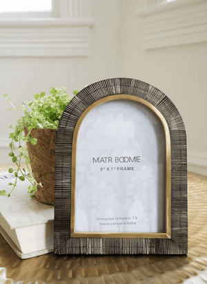 Kerala 5x7 Arch Picture Frame - Carved Horn, Brass Inlay - The Collective Park City