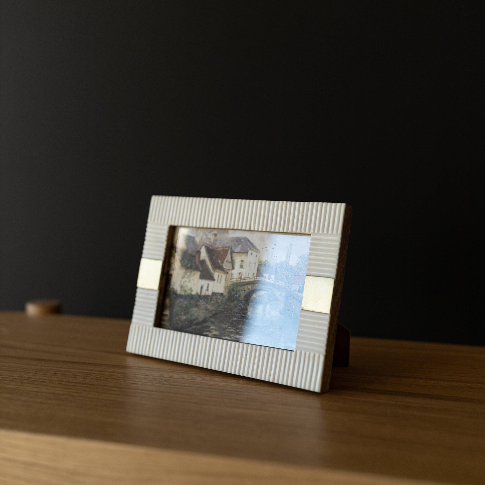 Kesia Resin Photo Frame - White/Brass 4X6 - The Collective Park City