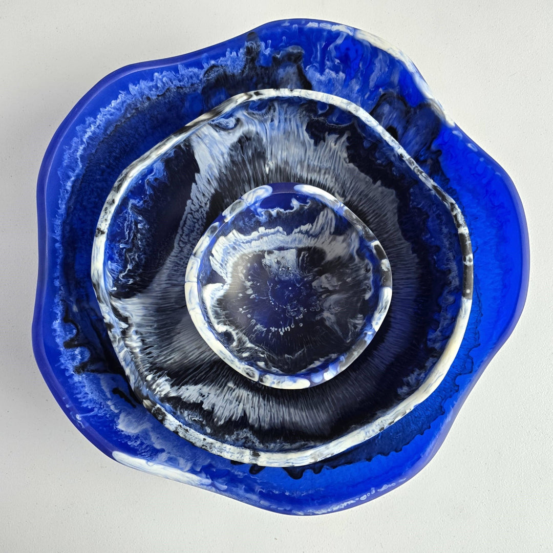Large wavy 3 bowls Set / Hand Poured Resin / Dark Blue - The Collective Park City