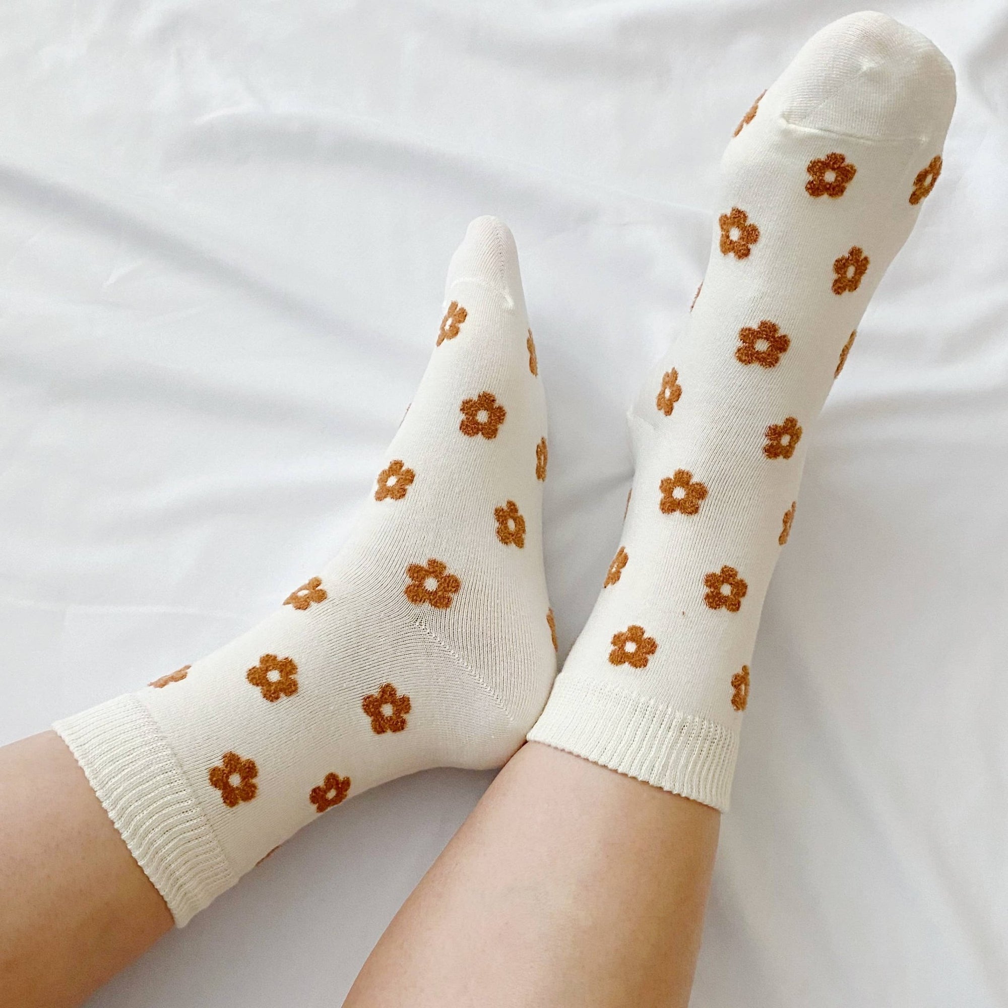 Mini Daisy Happiness Socks - Black - The Collective Park City
