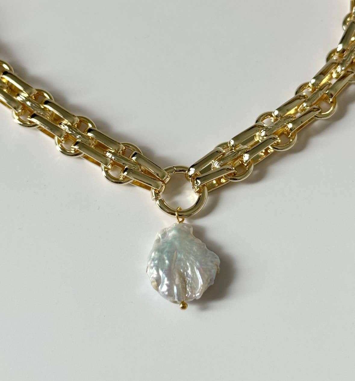 Ovo Pearl Chain Link Necklace: Gold Plated - The Collective Park City