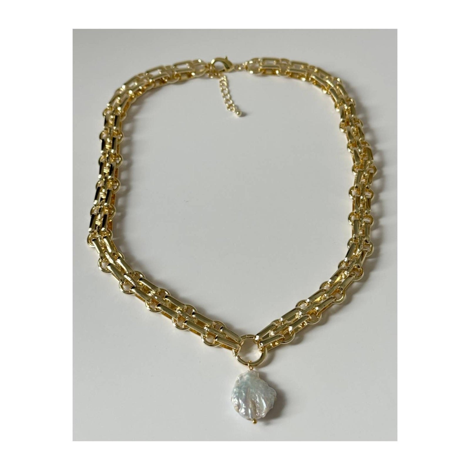Ovo Pearl Chain Link Necklace: Gold Plated - The Collective Park City