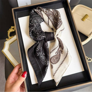 Paisley Contrast Scarf - The Collective Park City