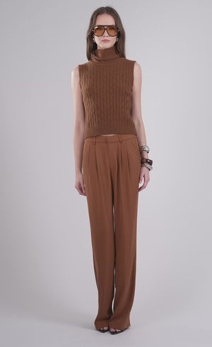 Jodie Sleeveless Sweater Top