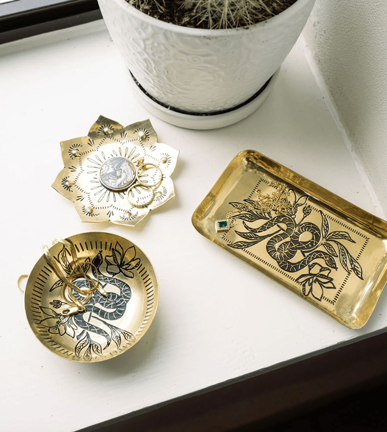 Saanp Etched Brass Catchall Tray - The Collective Park City