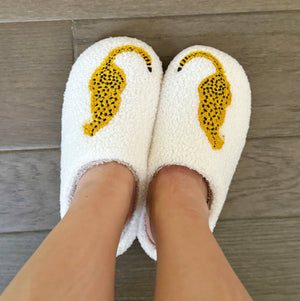 Sitting So Cool Cheetah Lounge Slippers: M/L - The Collective Park City
