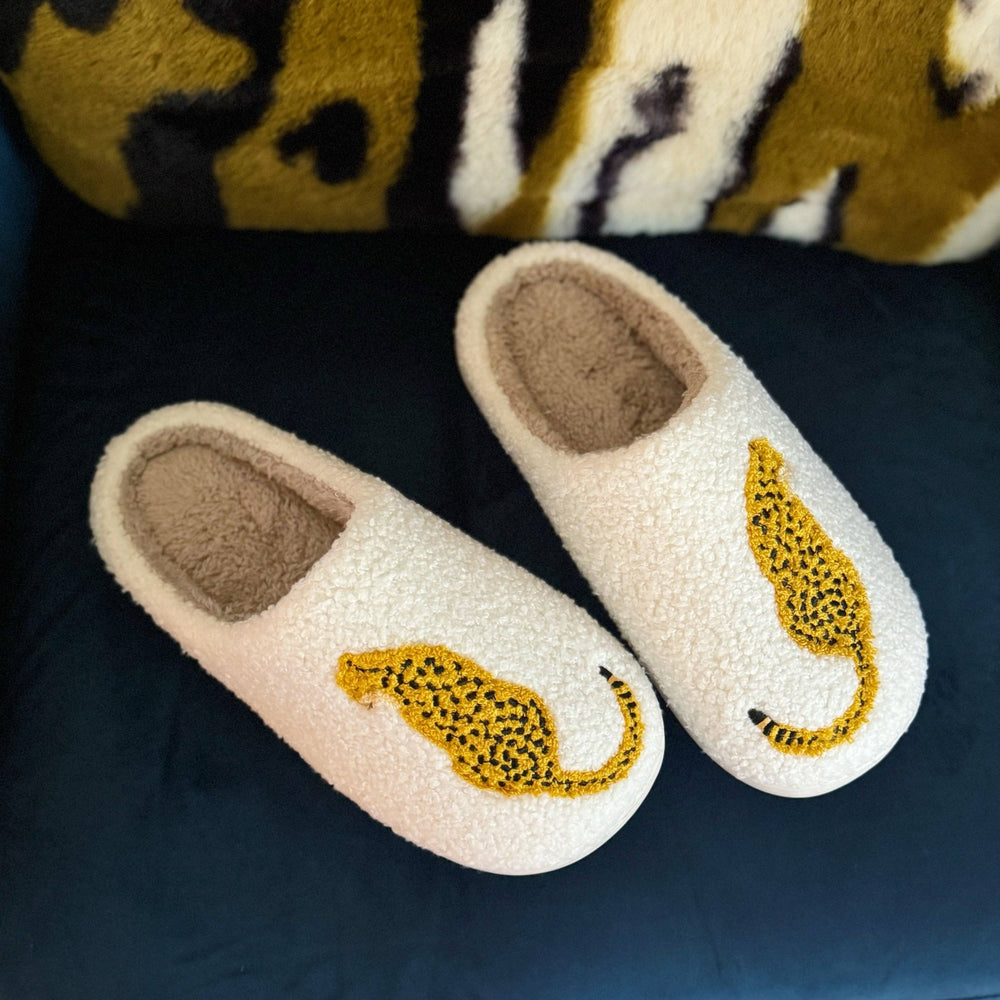 Sitting So Cool Cheetah Lounge Slippers: S/M - The Collective Park City