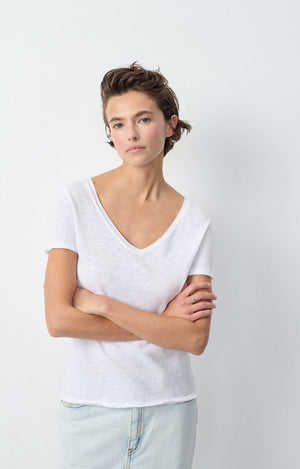 Sonoma V-Neck Tshirt - Blanc - The Collective Park City