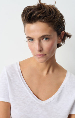 Sonoma V-Neck Tshirt - Blanc - The Collective Park City