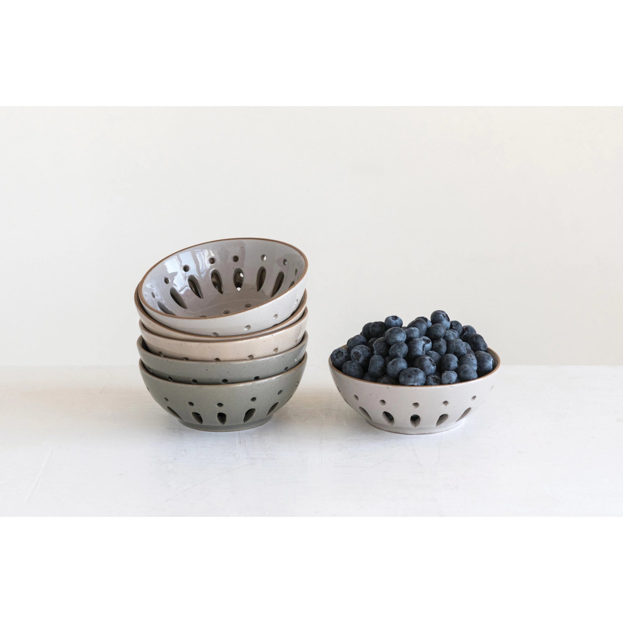 Stoneware Berry Bowl - The Collective Park City