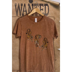 'THREE TIGERS' Vintage Graphic Tee - The Collective Park City