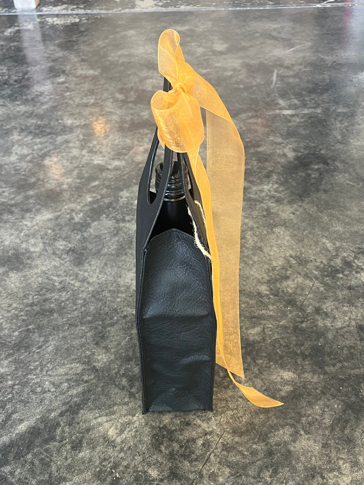 Vegan Leather Wine Bag - The Collective Park City