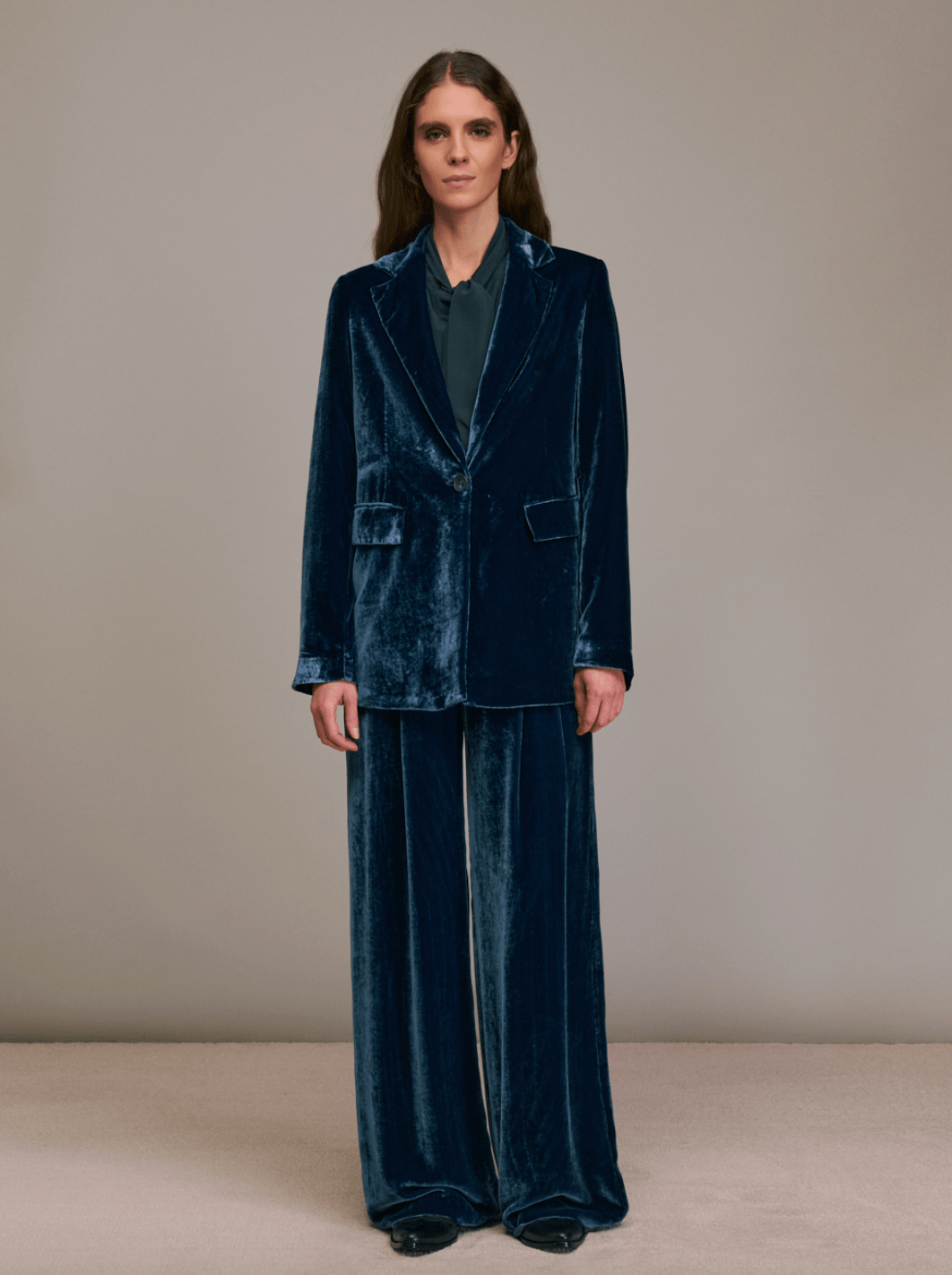 Ventio Velvet Blazer Jacket - The Collective Park City