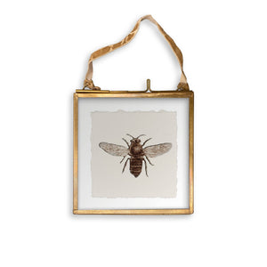 Vintage Bee: White Guest Towel / - The Collective Park City