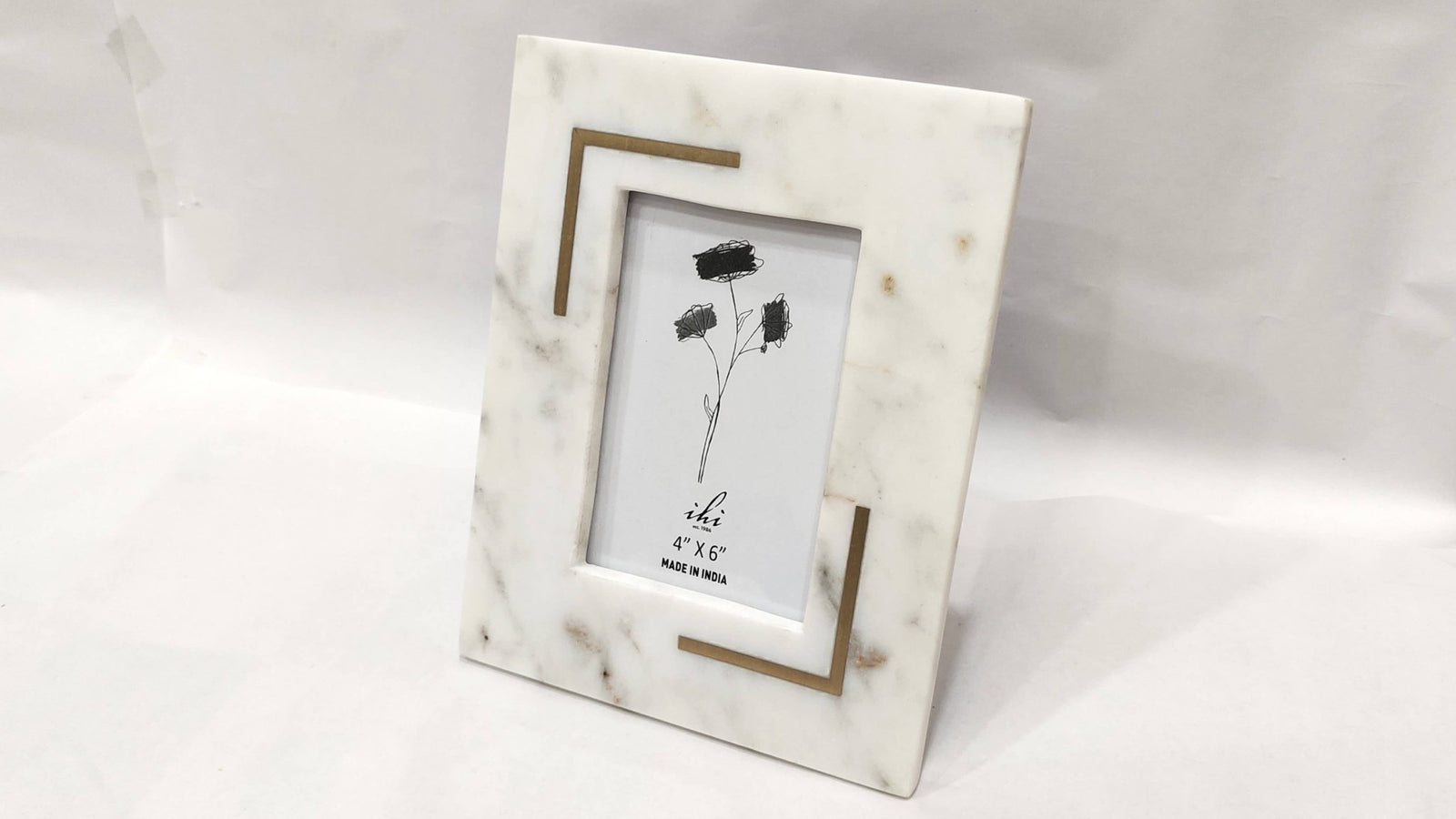 White Marble Photo Frame W/brass - The Collective Park City