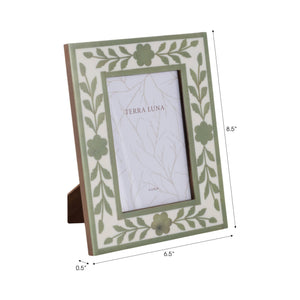 White/Green 4x6 in. Wooden Petals Photo Frame - The Collective Park City
